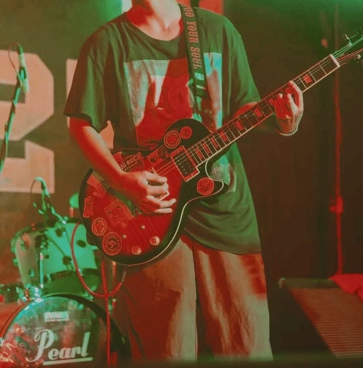 Live Guitar Performance